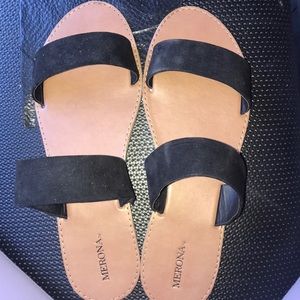 Black sandals, NEVER WORN!!